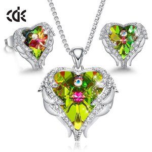 CDE Women Jewelry Set Embellished With Crystals Ne